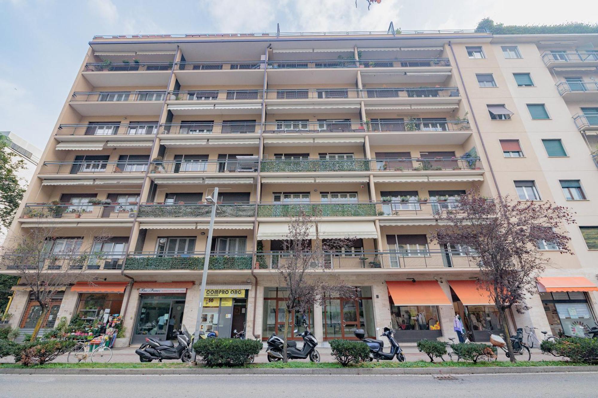 La Casa Di Alessia Nel Centro Di Como - Alessiatravelling Esterno foto